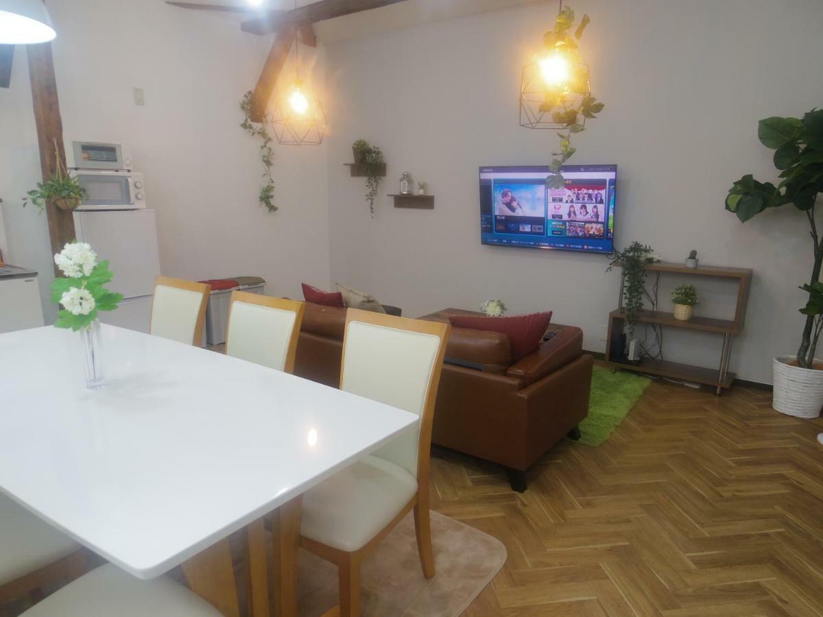 Villa Nao'S House Usj 一軒家貸切 Osaka Esterno foto