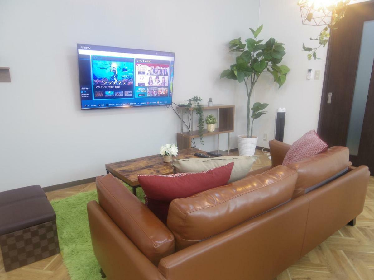 Villa Nao'S House Usj 一軒家貸切 Osaka Esterno foto