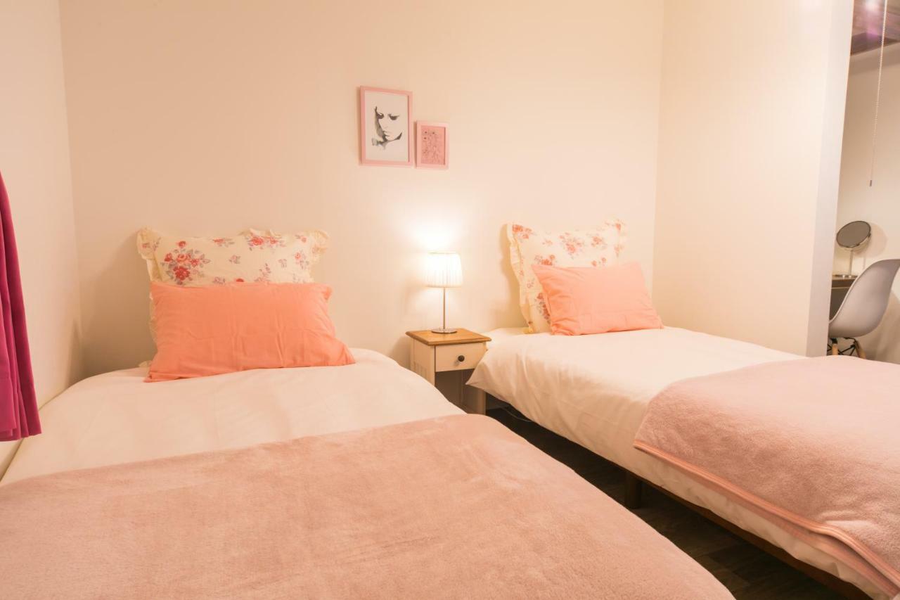 Villa Nao'S House Usj 一軒家貸切 Osaka Esterno foto